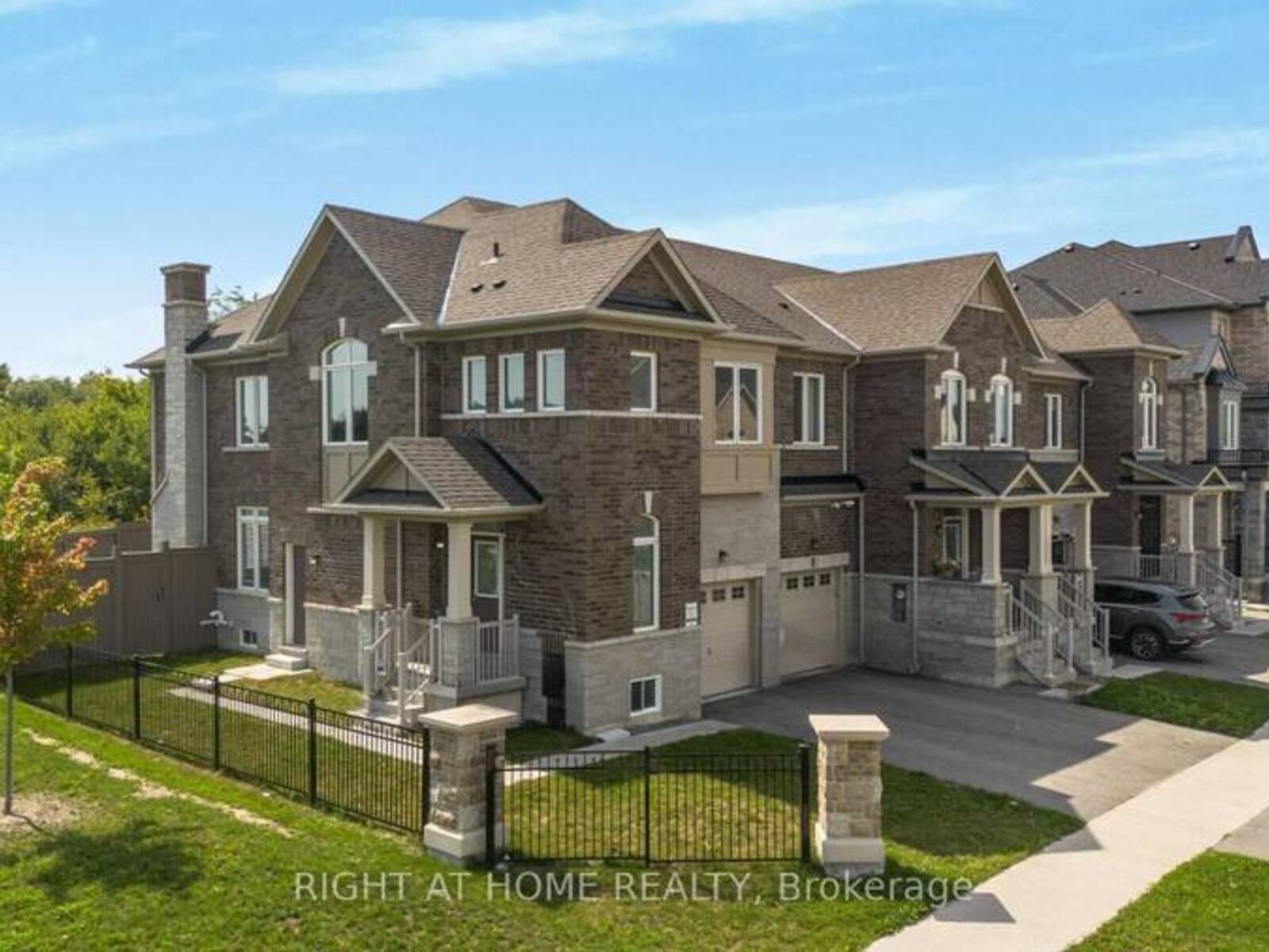 6 SAVINO DRIVE, Brampton, Ontario L6Z 0J5