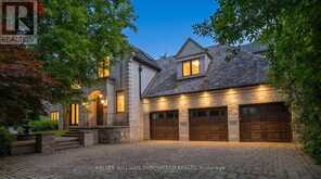 43 WOODLAND ACRES CRESCENT | Vaughan Ontario | Slide Image Nine