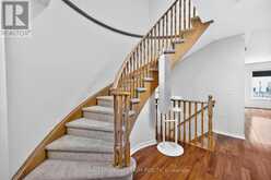 35 MARSHVIEW AVENUE | Aurora Ontario | Slide Image Seventeen