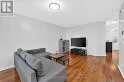 35 MARSHVIEW AVENUE | Aurora Ontario | Slide Image Seven