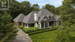 49 BLACK CREEK TRAIL | Springwater Ontario | Slide Image One