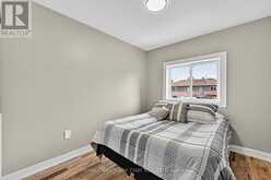 16 BUGGS GATE | Barrie Ontario | Slide Image Twelve