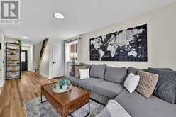 16 BUGGS GATE | Barrie Ontario | Slide Image Six