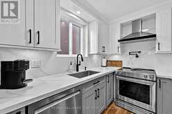 16 BUGGS GATE | Barrie Ontario | Slide Image Nine