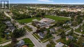 3 BLUE MOUND DRIVE | Barrie Ontario | Slide Image Twelve