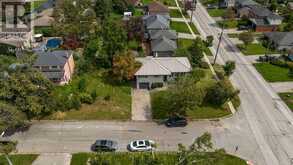 3 BLUE MOUND DRIVE | Barrie Ontario | Slide Image Thirteen