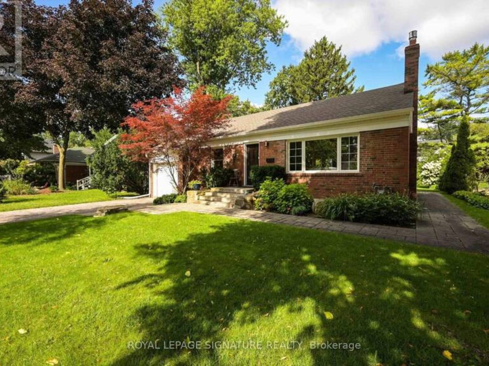 903 JOHNATHAN DRIVE, Mississauga, Ontario L4Y 1J7