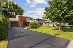 10 LORRAINE CRESCENT | Brampton Ontario | Slide Image One