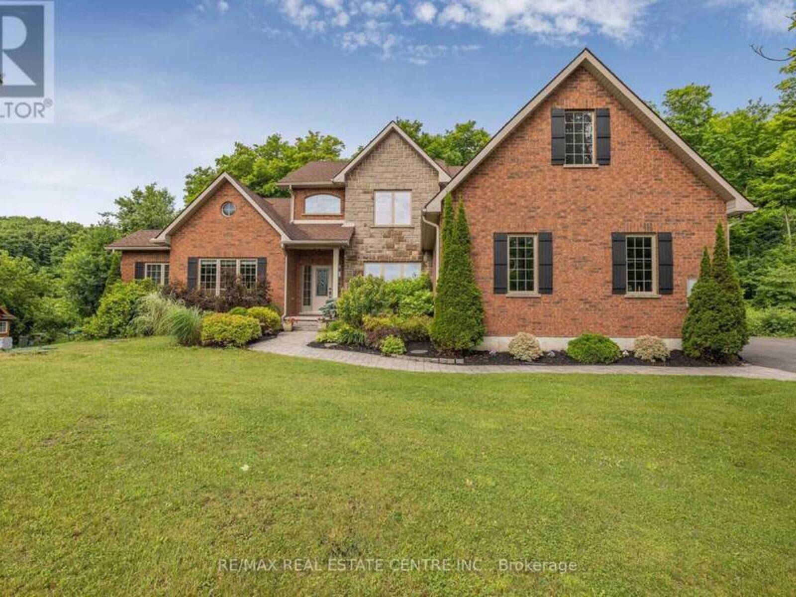 2 ASHLEA LANE, Melancthon, Ontario L9V 3M9