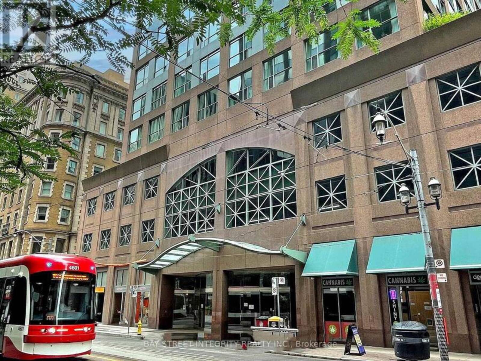 917 - 7 KING STREET E, Toronto, Ontario M5C 1B2