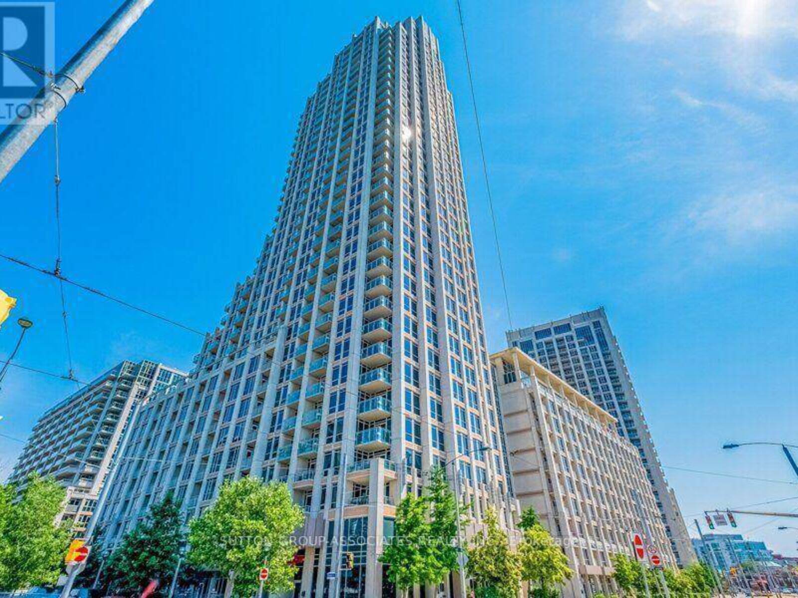 1603 - 628 FLEET STREET, Toronto, Ontario M5V 1A8