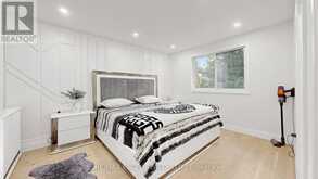 332 DIXON BOULEVARD | Newmarket Ontario | Slide Image Nineteen