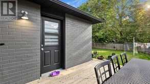 332 DIXON BOULEVARD | Newmarket Ontario | Slide Image Forty-eight