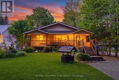 43 FOURTH STREET | Tiny Ontario | Slide Image One