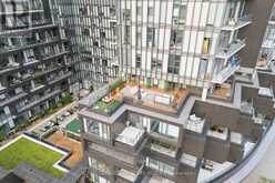 702 - 10 GRAPHOPHONE GROVE | Toronto Ontario | Slide Image Forty