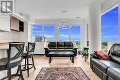 1121 - 2020 BATHURST STREET | Toronto Ontario | Slide Image Eight