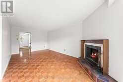 76 LIONHEAD TRAIL | Toronto Ontario | Slide Image Nineteen