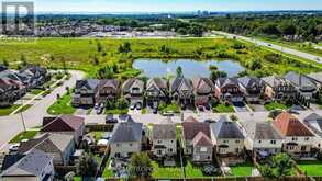 14 RICHARD DAVIES CRESCENT | Clarington Ontario | Slide Image Ten