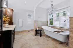 2097 INNKEEPER COURT | Oakville Ontario | Slide Image Thirty