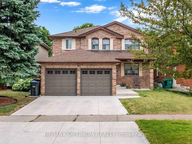 11 DONALDSON DRIVE Brampton Ontario, L6Y 3H1 - 6 Bedrooms Home For Sale