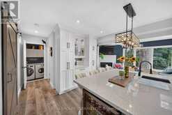 413 INDIAN ROAD | Burlington Ontario | Slide Image Fifteen