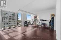 805 - 637 LAKE SHORE BOULEVARD W | Toronto Ontario | Slide Image Thirteen