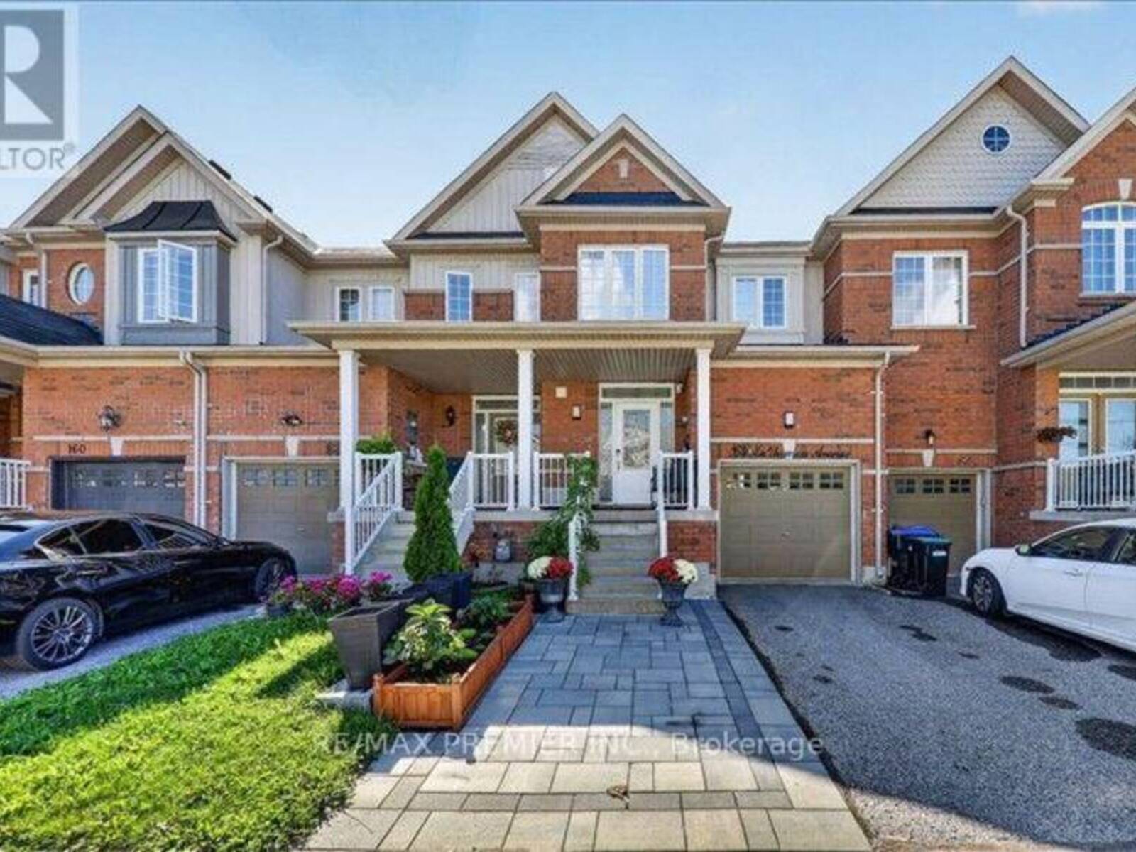 164 MATTHEWSON AVENUE, Bradford West Gwillimbury, Ontario L3Z 0N9