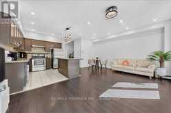 164 MATTHEWSON AVENUE | Bradford West Gwillimbury Ontario | Slide Image Eleven