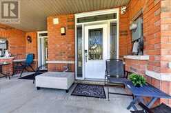 164 MATTHEWSON AVENUE | Bradford West Gwillimbury Ontario | Slide Image Three