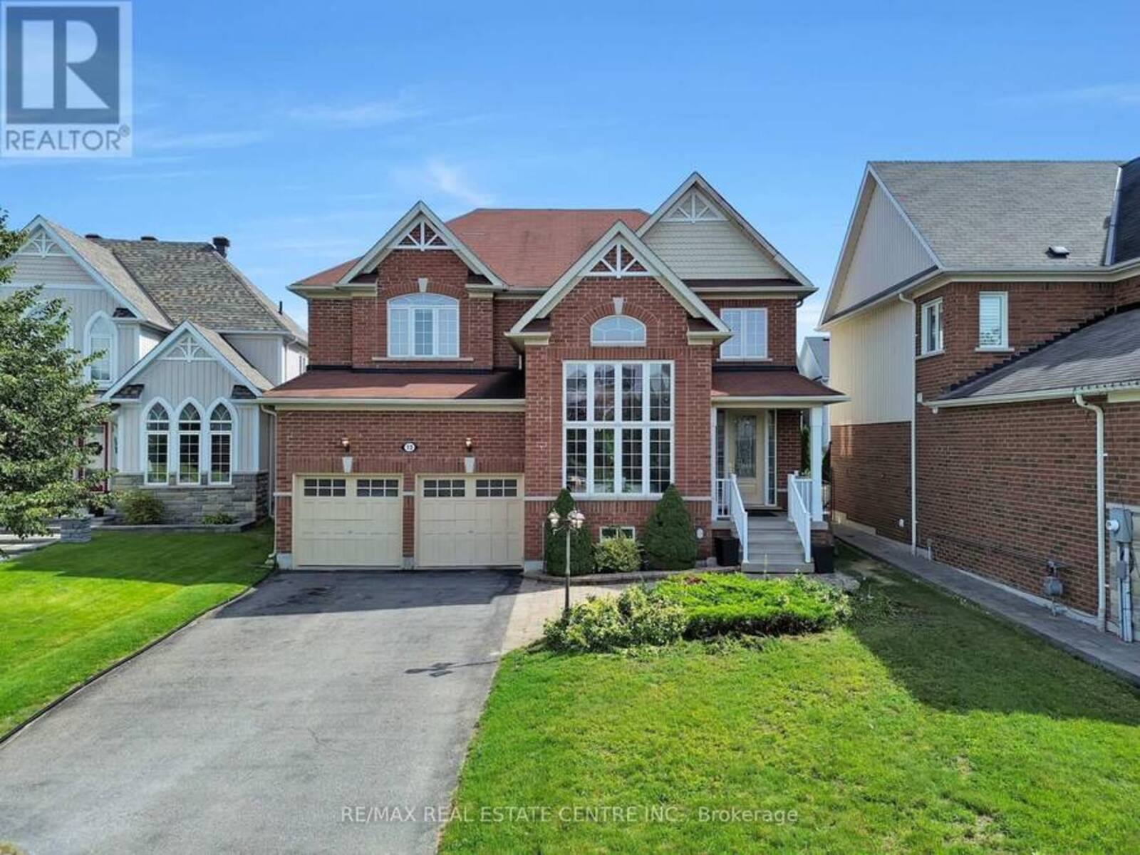 13 LIONS COURT, Angus, Ontario L0M 1B5