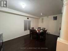 40 COOKVIEW DRIVE | Brampton Ontario | Slide Image Eight