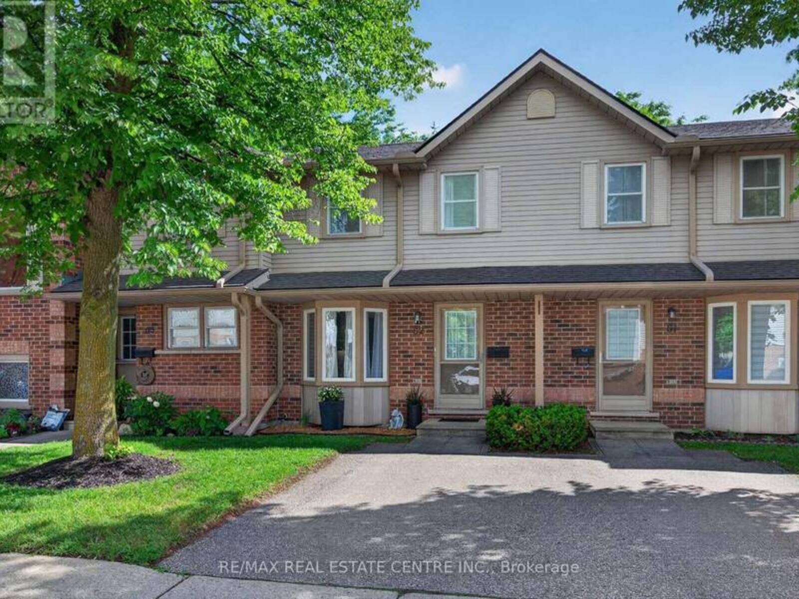 62 - 180 MARKSAM ROAD, Guelph, Ontario N1H 8G4