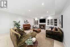 6 VESTA DRIVE | Toronto Ontario | Slide Image Nineteen