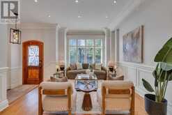 168 ROE AVENUE | Toronto Ontario | Slide Image Nine
