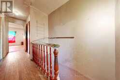 18 1/2 BELLEVUE AVENUE | Toronto Ontario | Slide Image Thirteen