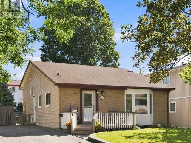 31 ROSER CRESCENT Clarington Ontario, L1C 3N7 - 4 Bedrooms Home For Sale