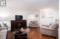72 TAMS DRIVE | Ajax Ontario | Slide Image Ten