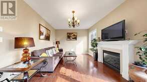 663 PETER RUPERT AVENUE | Vaughan Ontario | Slide Image Four