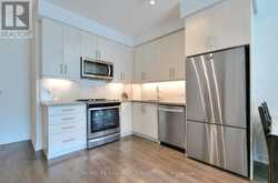 811 - 85 ONEIDA CRESCENT | Richmond Hill Ontario | Slide Image Nine