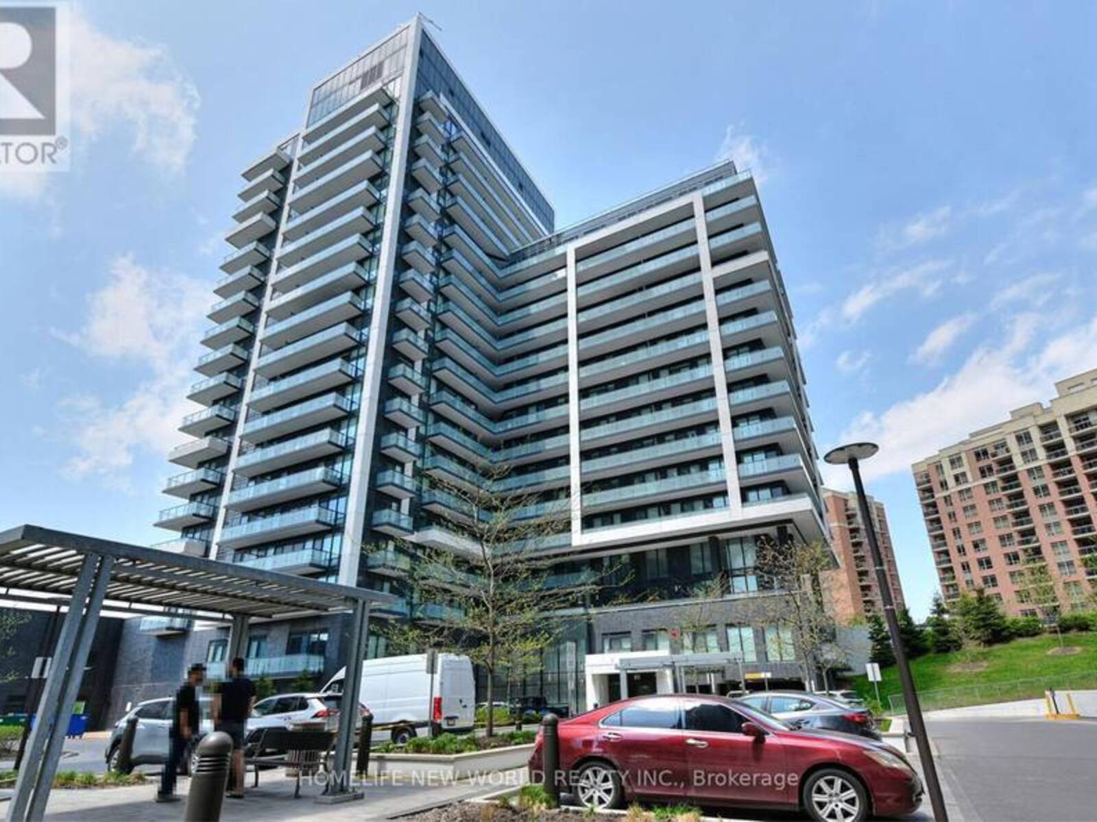 811 - 85 ONEIDA CRESCENT, Richmond Hill, Ontario L4B 0H3