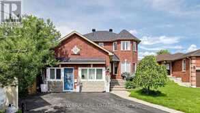 30 HARROGATE COURT | Barrie Ontario | Slide Image One