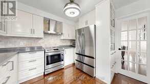 30 HARROGATE COURT | Barrie Ontario | Slide Image Nine