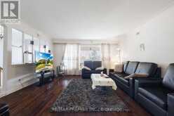 6 CANTON AVENUE | Toronto Ontario | Slide Image Ten