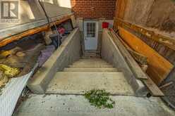 6 CANTON AVENUE | Toronto Ontario | Slide Image Forty-eight