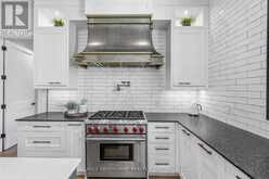 489 LAKESHORE ROAD W | Oakville Ontario | Slide Image Twelve