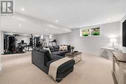 489 LAKESHORE ROAD W | Oakville Ontario | Slide Image Twenty-nine