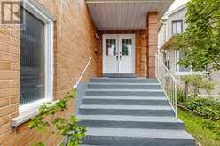 22 MERGANSER CRESCENT | Brampton Ontario | Slide Image Three