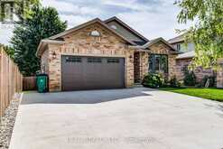 245 SCHNELLER DRIVE | Wilmot Ontario | Slide Image One