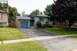 13 FOREST DRIVE | Paris Ontario | Slide Image One