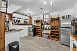 2447 RIDGE ROAD W | Oro-Medonte Ontario | Slide Image Thirty-five